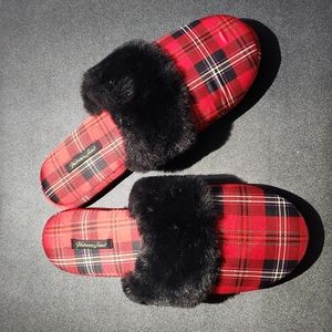 Victoria's Secret Red Black Plaid Cushioned Slip On Slipppers Holidays L…